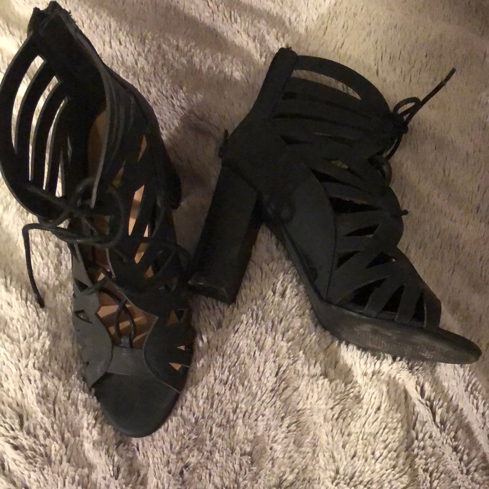 Black boot